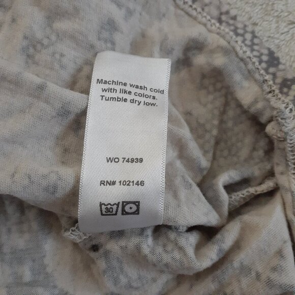 Michael Stars Women's Size L Gray Beige Snake Print Cotton Modal Lounge Shirt - Picture 9 of 12